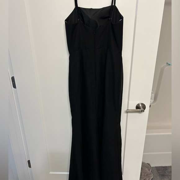 JJ’s House 100% Polyester Evening Gown - Picture 7 of 11